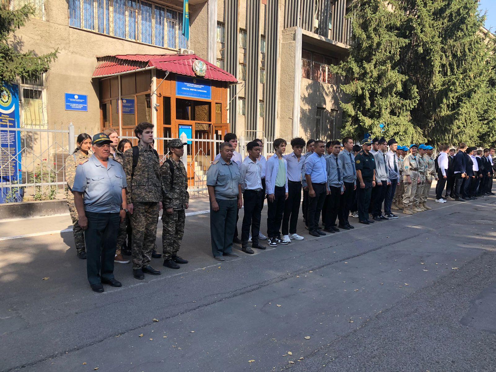 2022 жылдың 23 қыркүйегінде 20 мектеп оқушылары Түрксіб аймағы ӨДҰ әскери-патриоттық жұмыс жоспарына сәйкес Алматы гарнизонының әскери полиция бөлімдерінде болды.