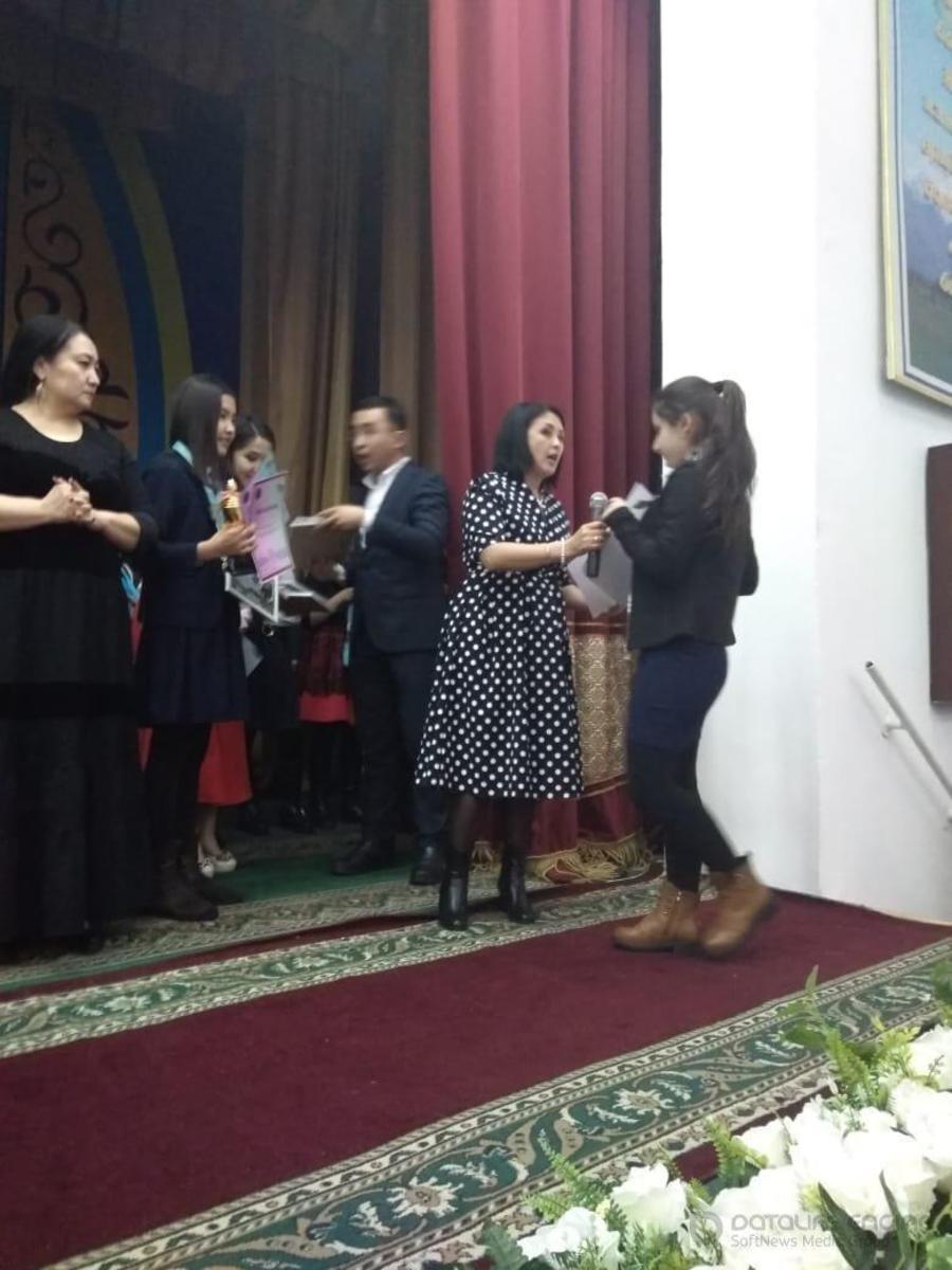 Үшінші Республикалық Мұхтар Шаханов оқуларына қатысып 1 орынға 5 "В" сынып оқушысы Асланова Лале ие болды.