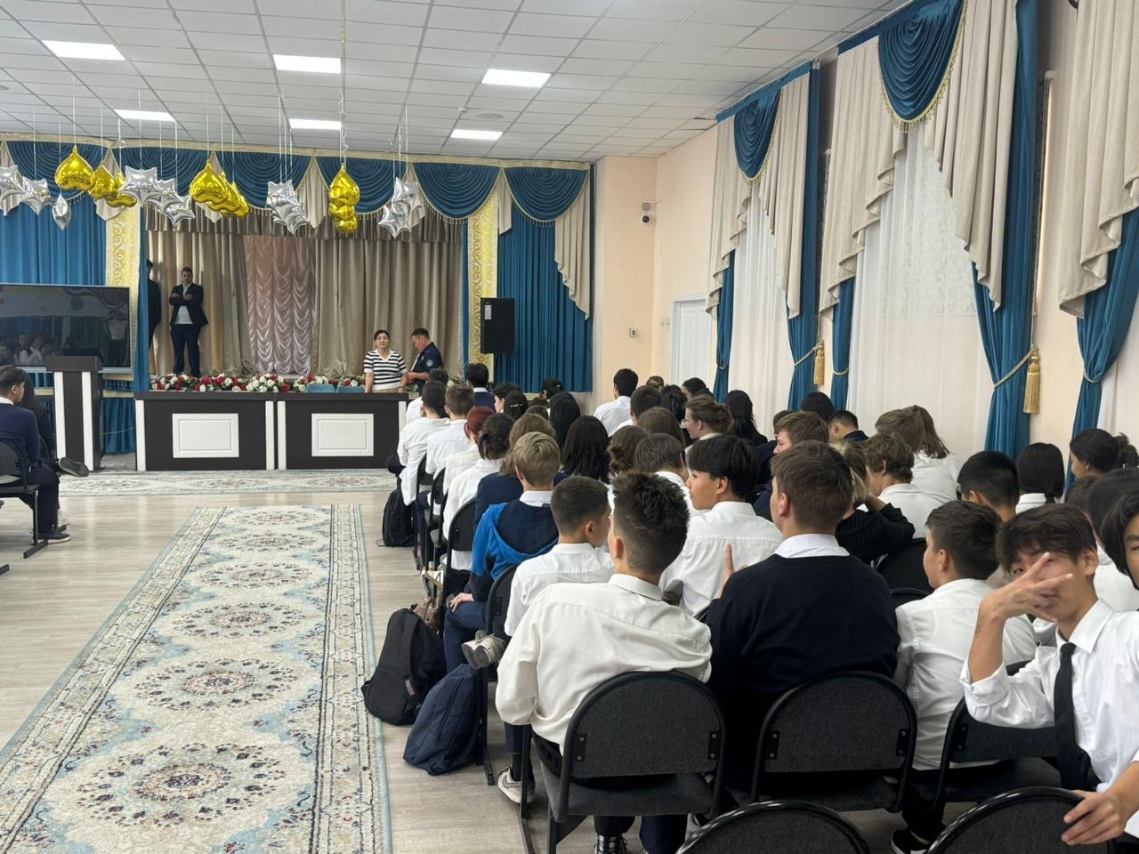 Мектеп инспекторы Колбасов К.С. "Буллинг", "Кибербуллинг" тақырыбында проф.әңгіме өткізді / Школьным инспектором Колбасовым К.С. была проведена Проф.беседа на тему «Буллинг», «Кибербуллинг»