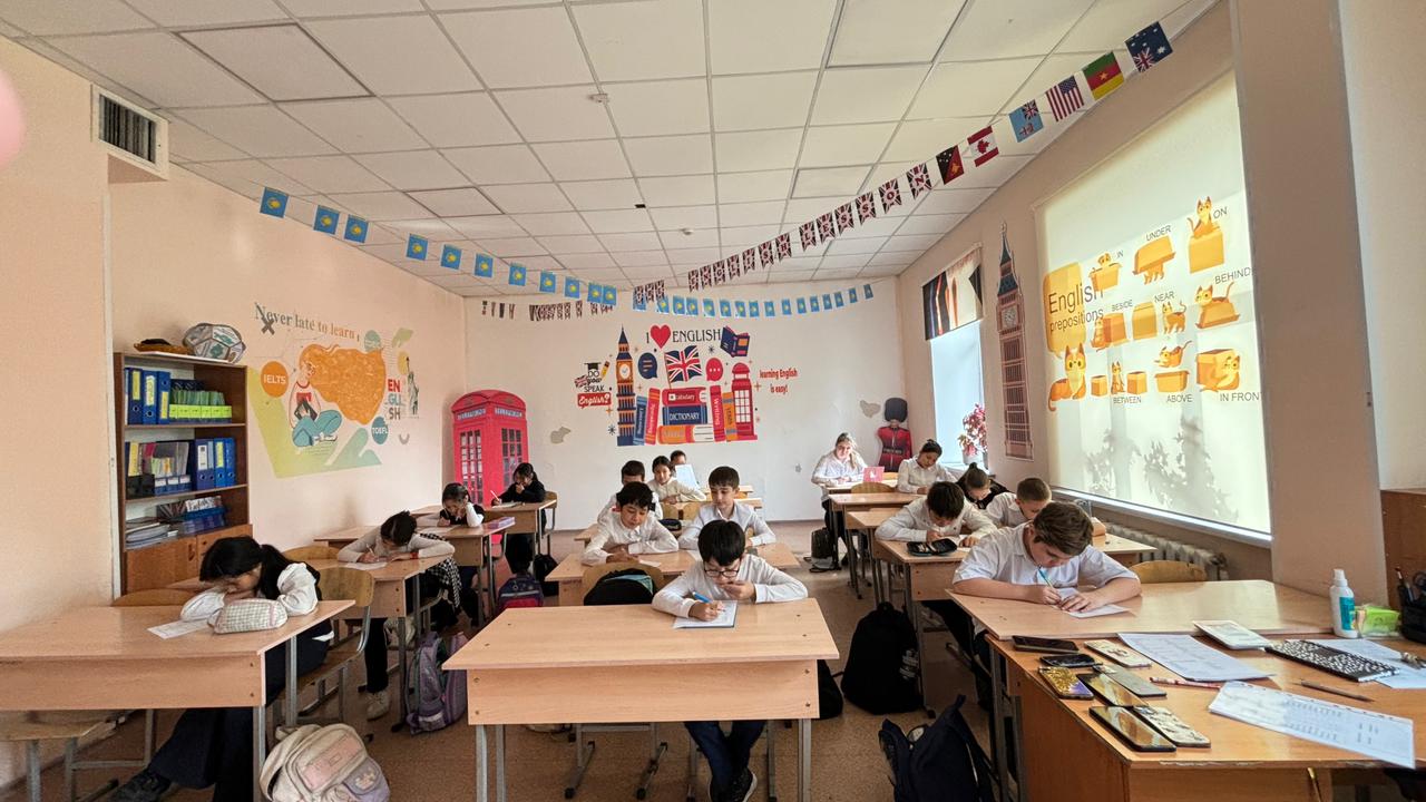 Мектебімізде 6-7 қараша күндері 5–6 сынып оқушылары арасында пәндік олимпиаданың мектепшілік кезеңі өтті.